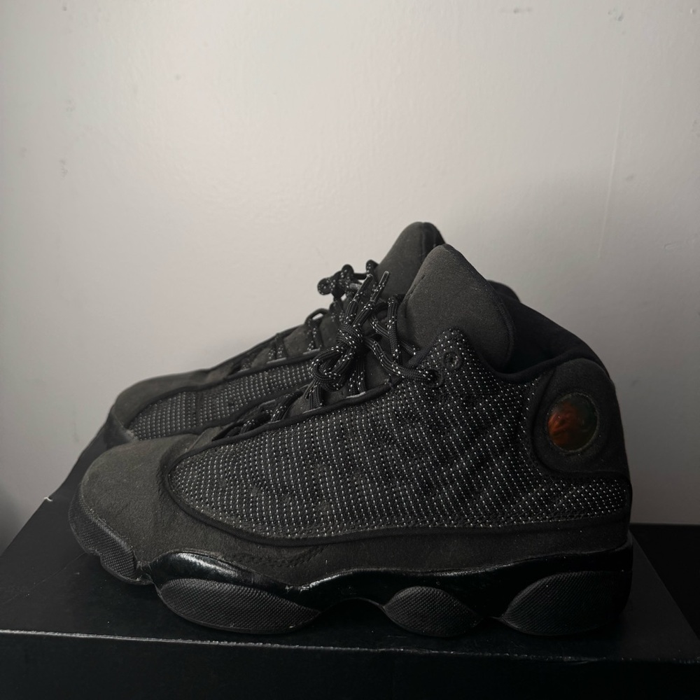 Jordan 13 ‘black cat’
